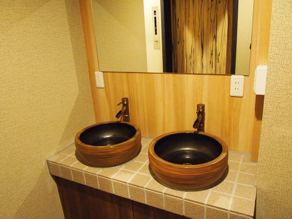 Samurais Hostel Ikebukuro Tokyo Bagian luar foto