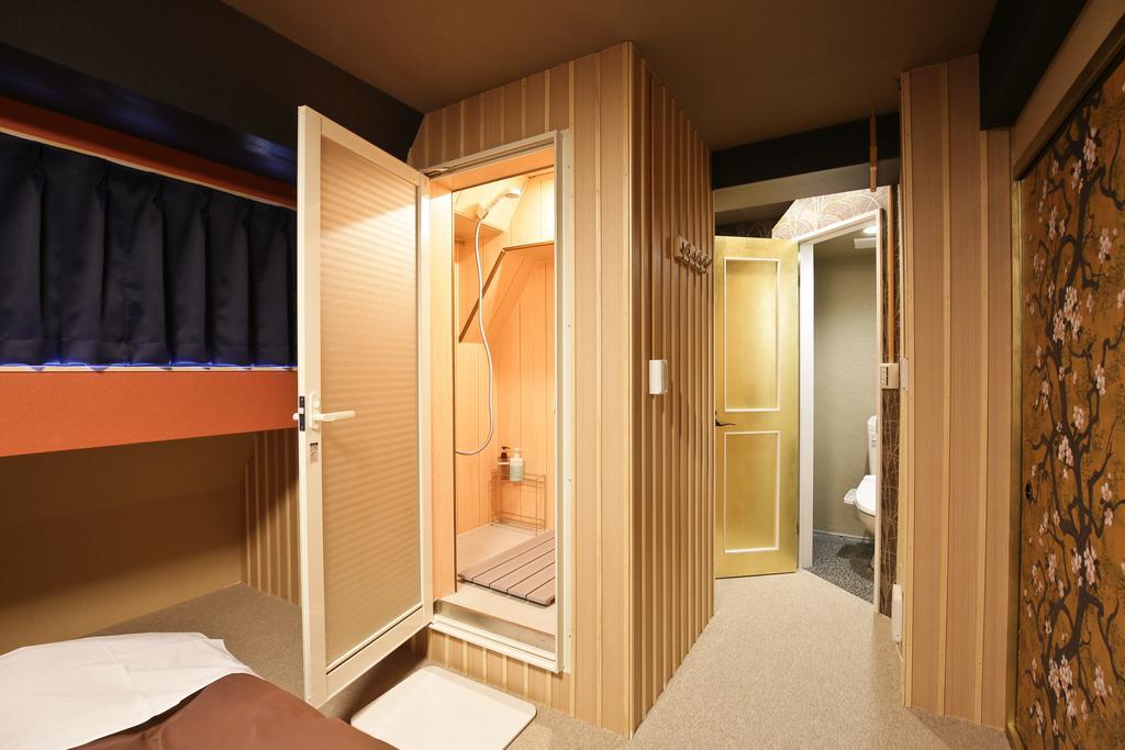 Samurais Hostel Ikebukuro Tokyo Bagian luar foto