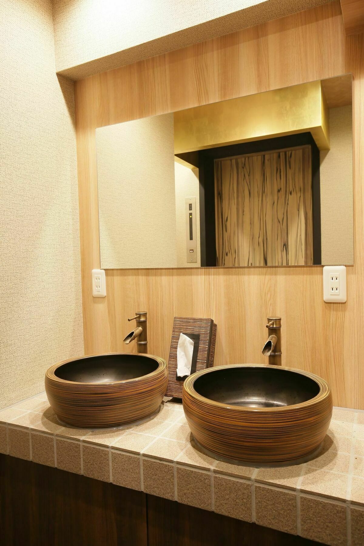 Samurais Hostel Ikebukuro Tokyo Bagian luar foto