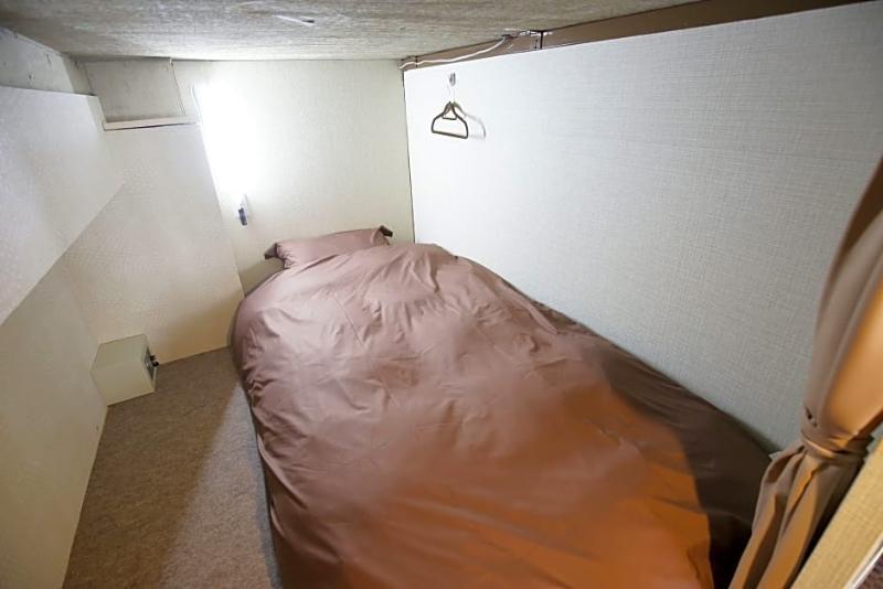 Samurais Hostel Ikebukuro Tokyo Bagian luar foto