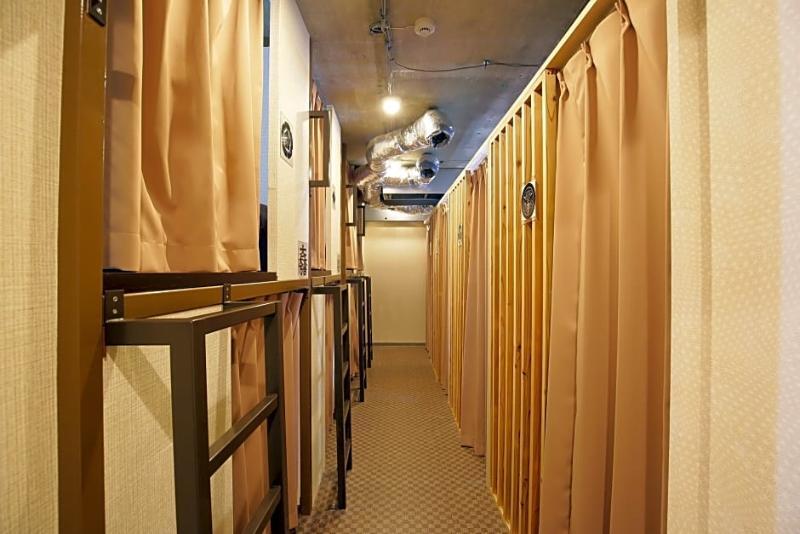 Samurais Hostel Ikebukuro Tokyo Bagian luar foto